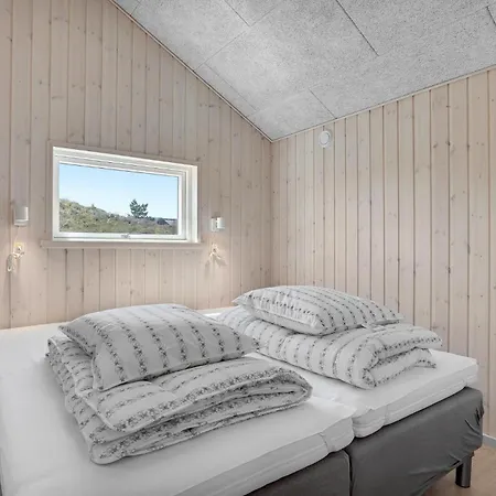 度假居 5 Bedroom Pet Friendly In