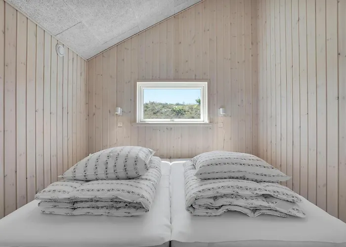 5 Bedroom Pet Friendly In Semesterbostad