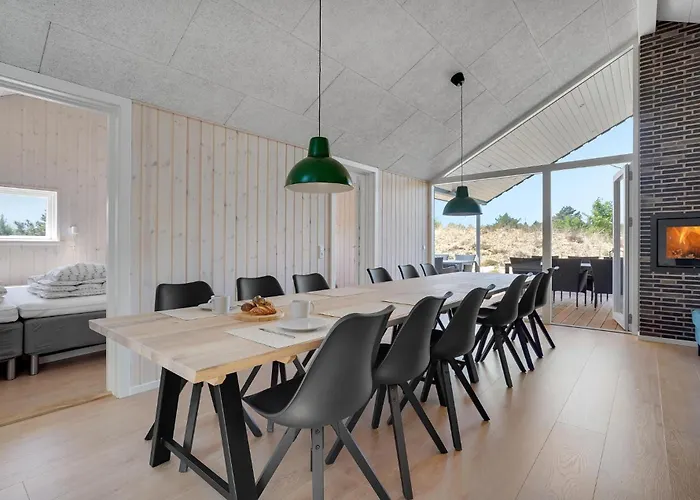 5 Bedroom Pet Friendly In Romo